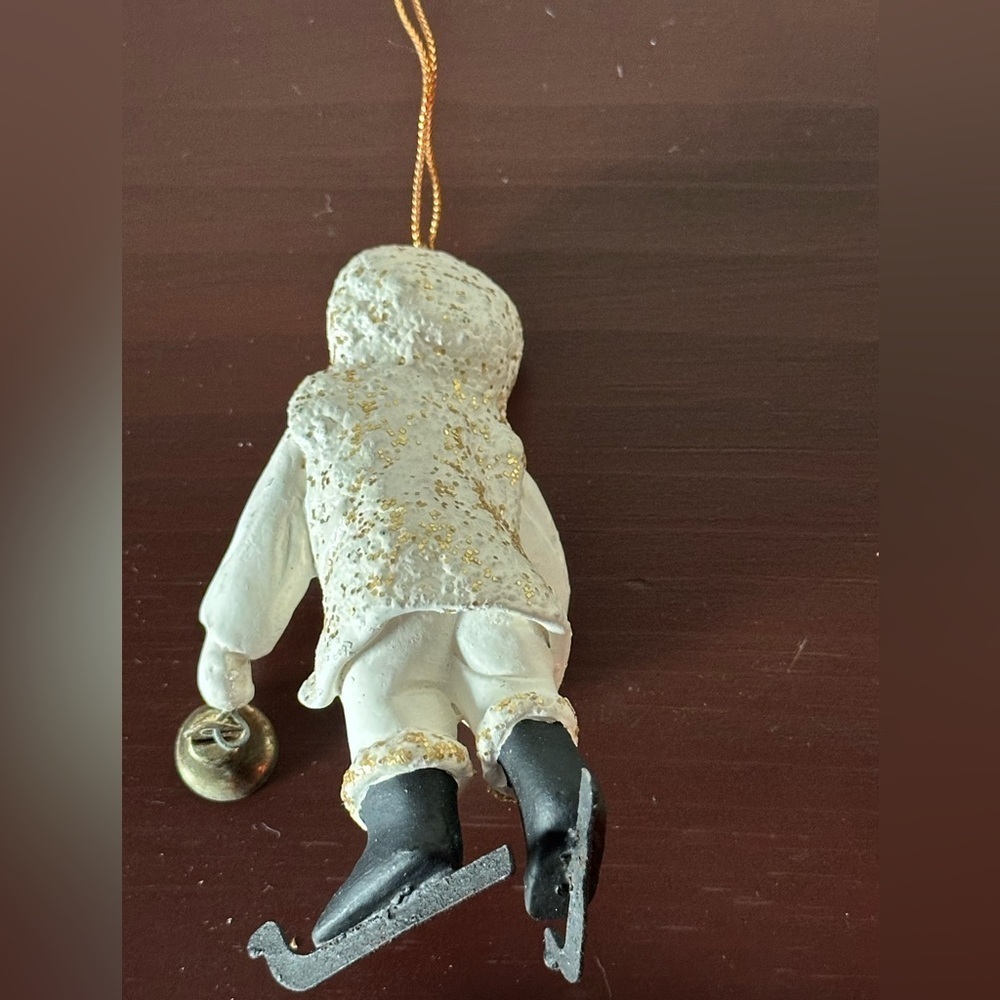 Vintage Department 56 White and Black “Belsnickle” ornament with ringing bell. - Picture 3 of 8